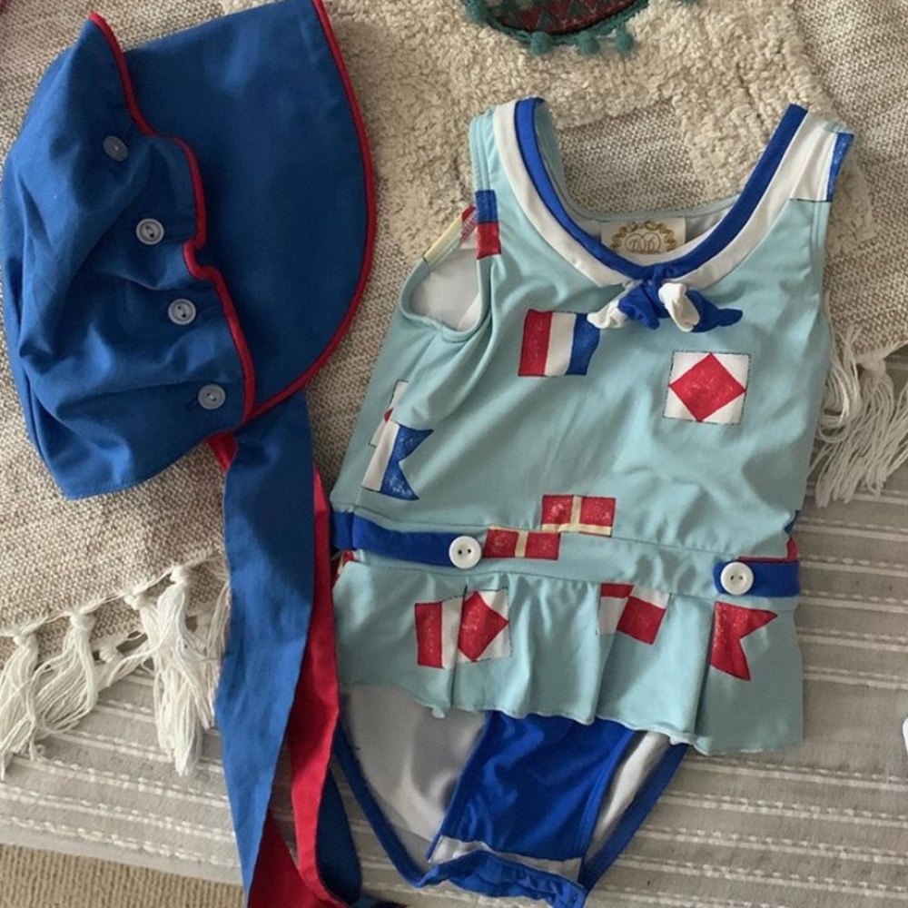 Beaufort Bonnet Company swim set
